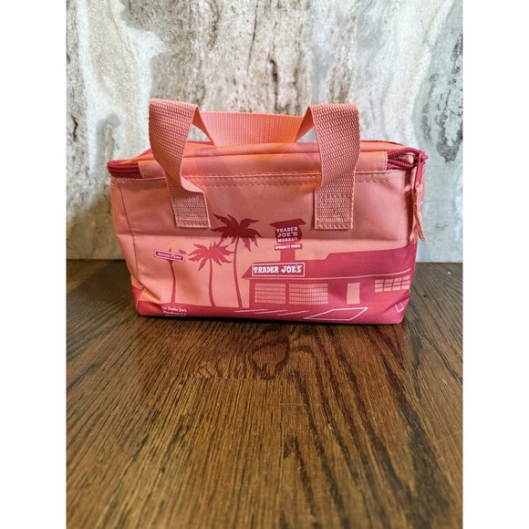 Trader Joe's Bag PEACH Mini Insulated Lunch Tote Bag NEW Quick Shipping - Picture 3 of 7
